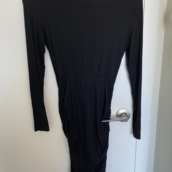 SHEIN Black Bodycon V-neck Dress with cinched waist - Picture 3 of 3